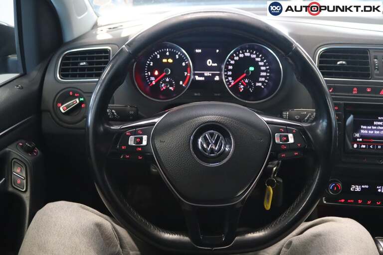 VW Polo