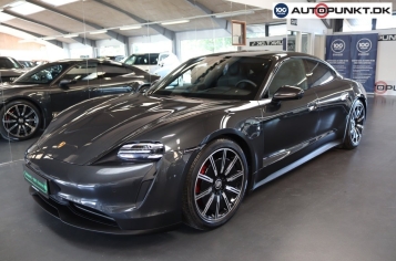 Porsche Taycan 4S