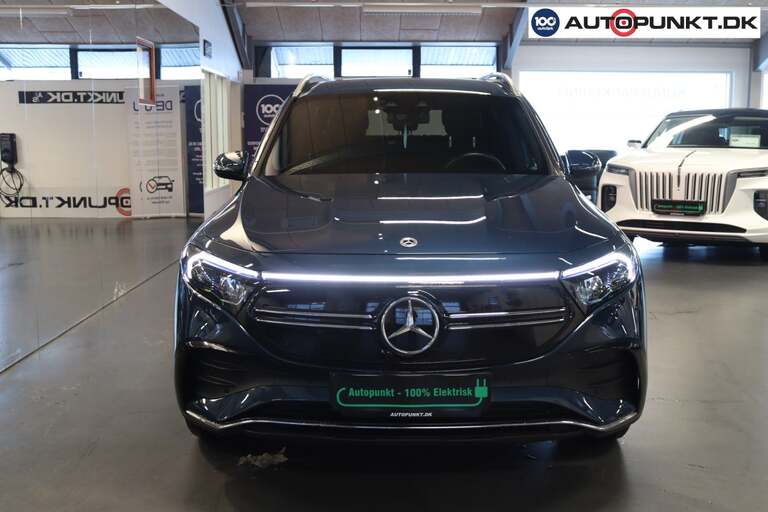 Mercedes EQB300