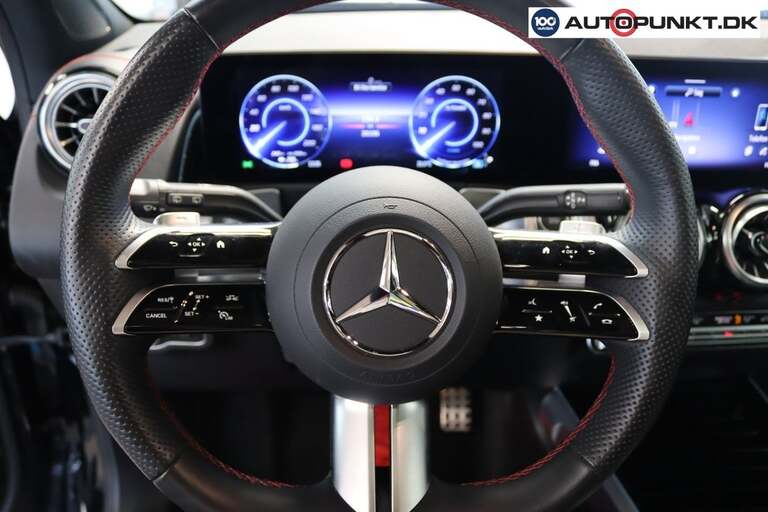 Mercedes EQB350