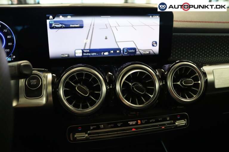 Mercedes EQB350