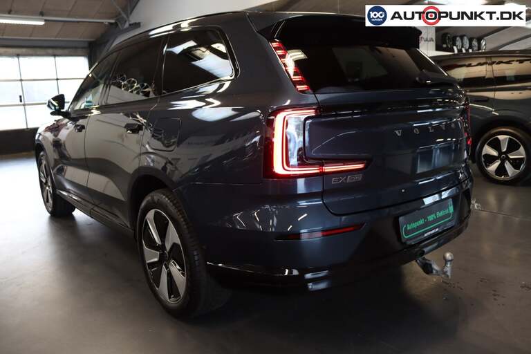 Volvo EX90