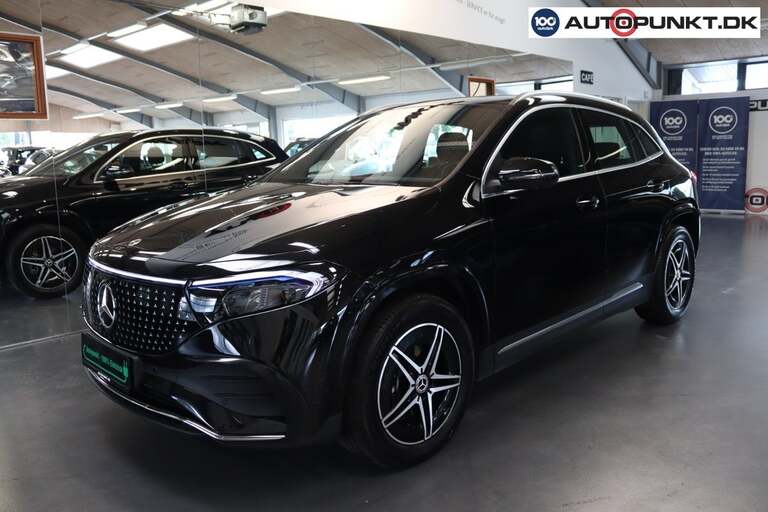 Mercedes EQA250+