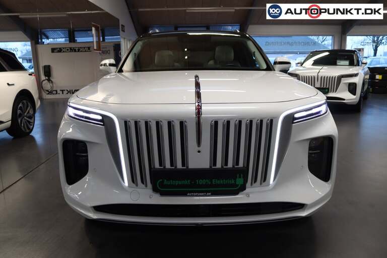Hongqi E-HS9