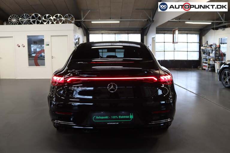 Mercedes EQE350