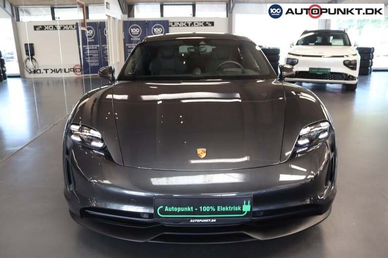 Porsche Taycan 4S
