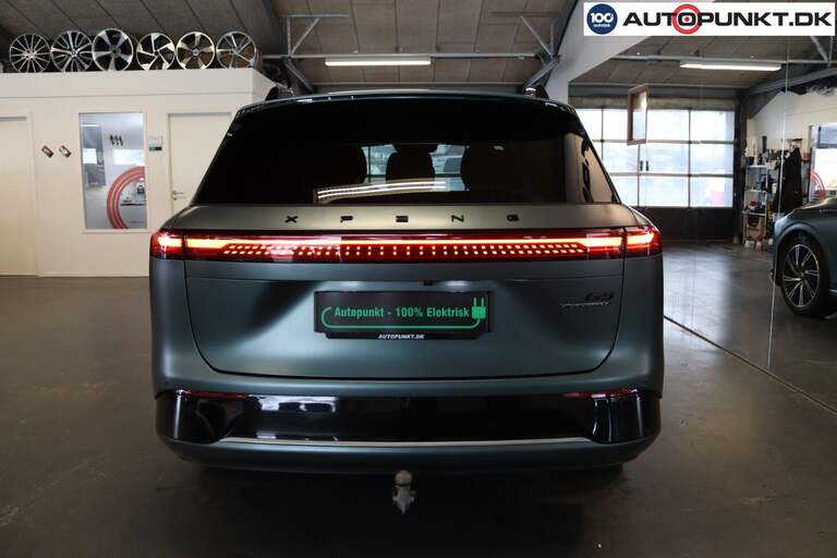 Xpeng G9