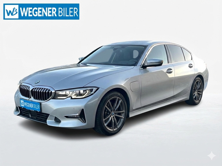 BMW 330e