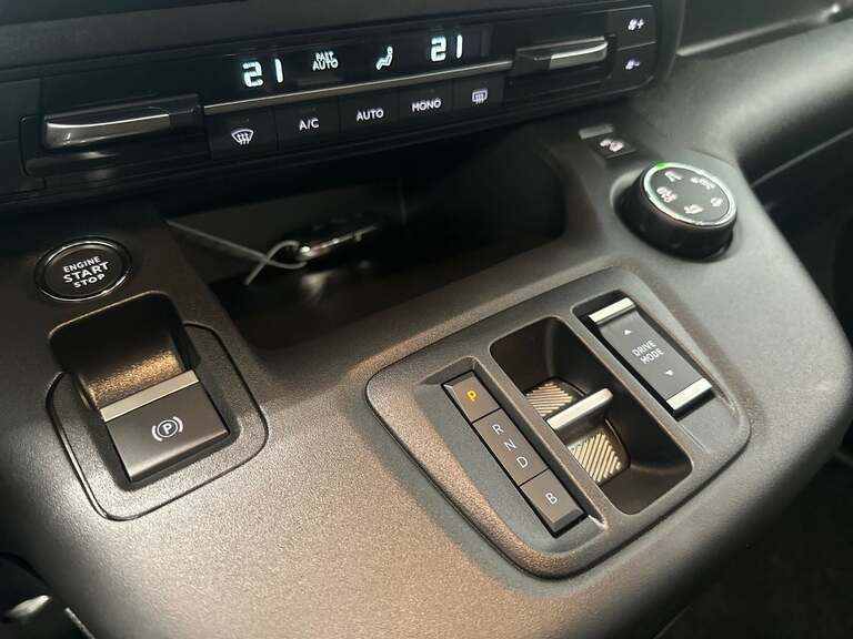 Opel Combo-e Life