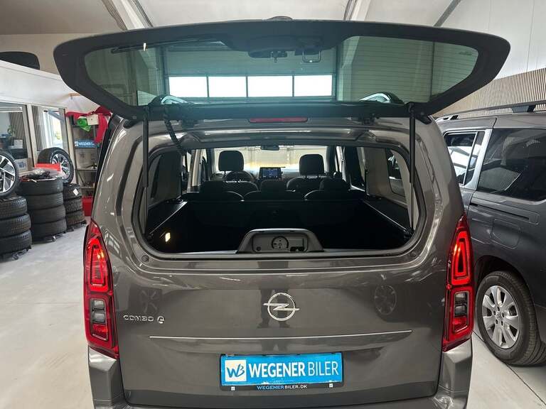 Opel Combo-e Life