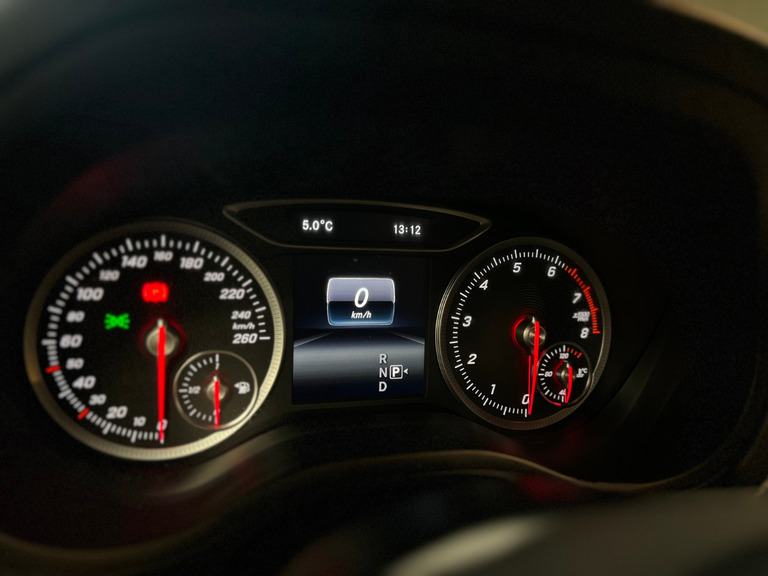 Mercedes B200
