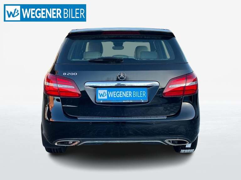 Mercedes B200