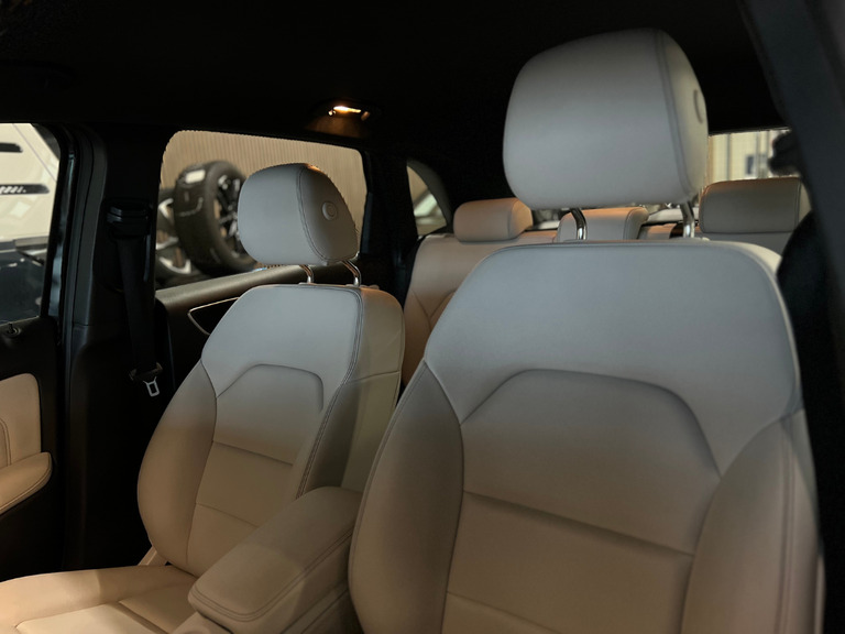 Mercedes B200