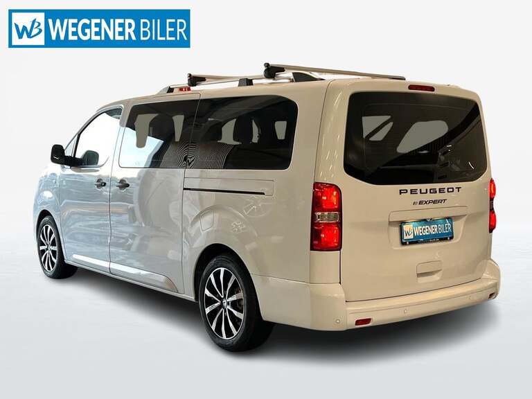 Peugeot e-Traveller