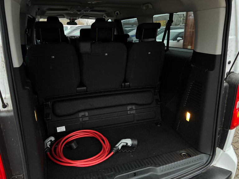 Opel Zafira-e Life