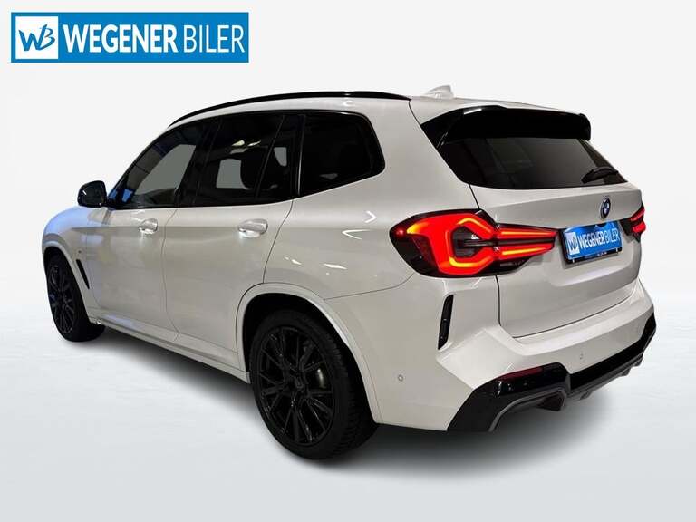 BMW iX3