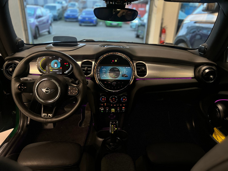MINI Cooper SE