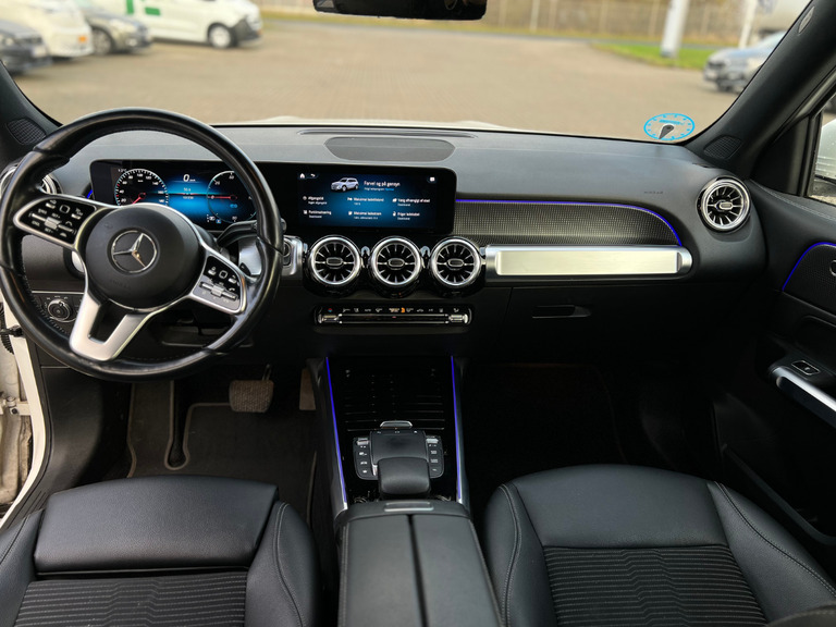 Mercedes EQB250