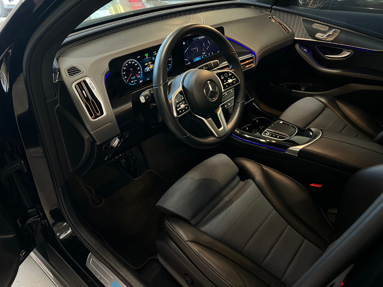 Mercedes EQC400