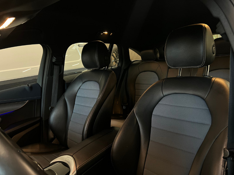 Mercedes EQC400