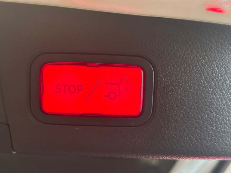 Mercedes EQA250+