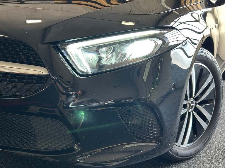 Mercedes A250 e