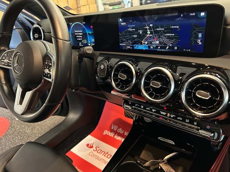 Mercedes A250 e