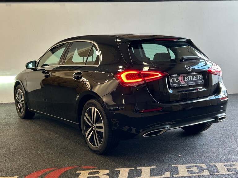 Mercedes A250 e