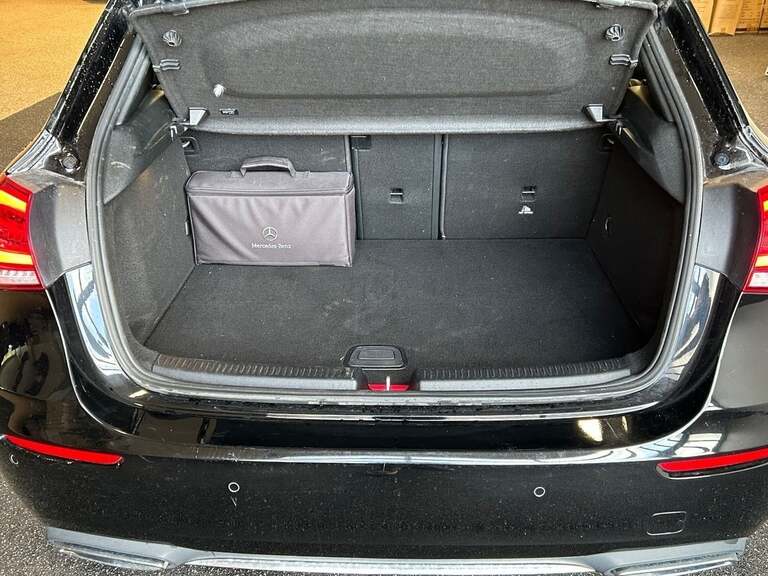 Mercedes A250 e