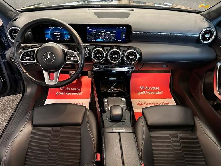 Mercedes A250 e