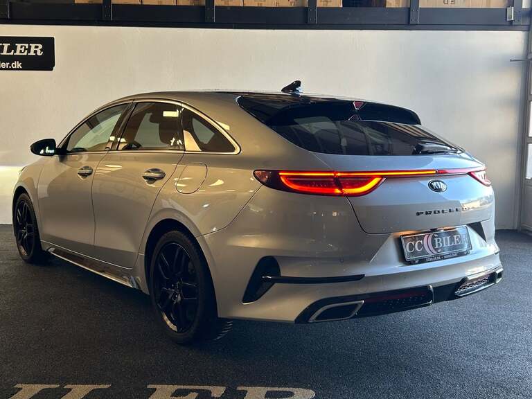 Kia ProCeed