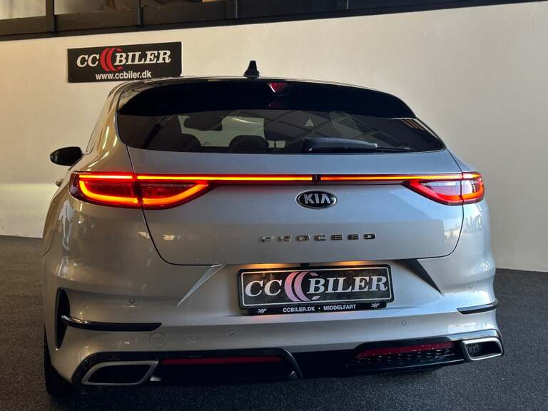 Kia ProCeed
