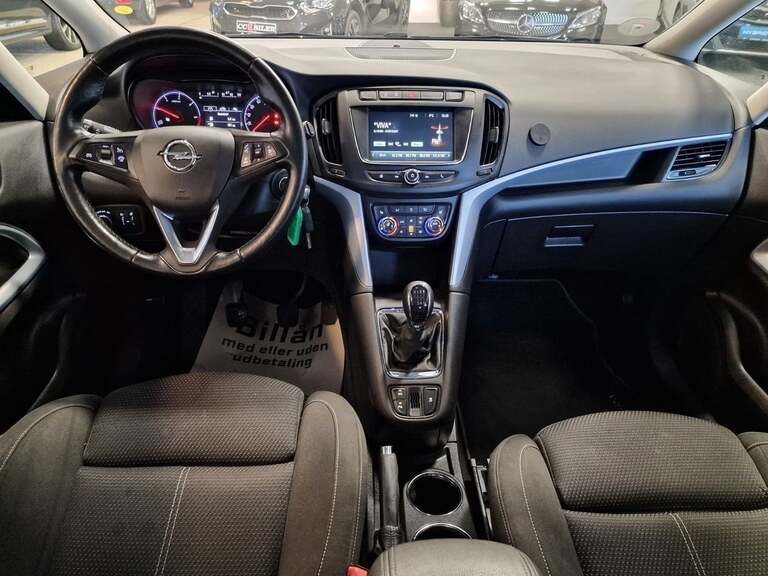 Opel Zafira Tourer