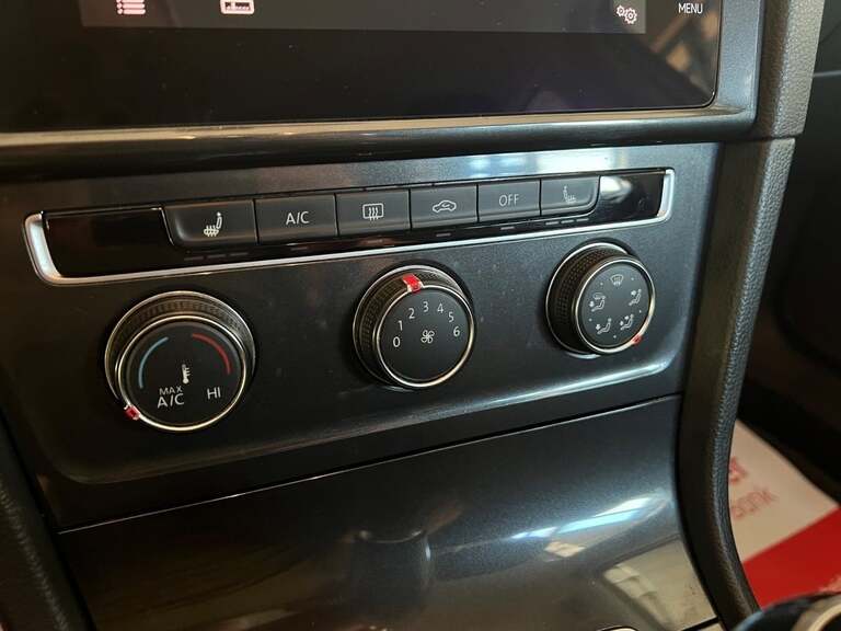 VW Golf VII