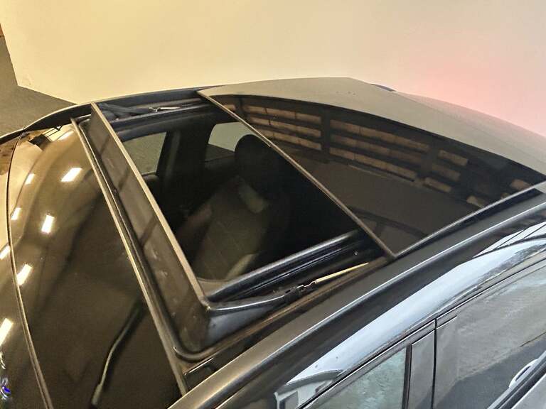 Mercedes EQA250