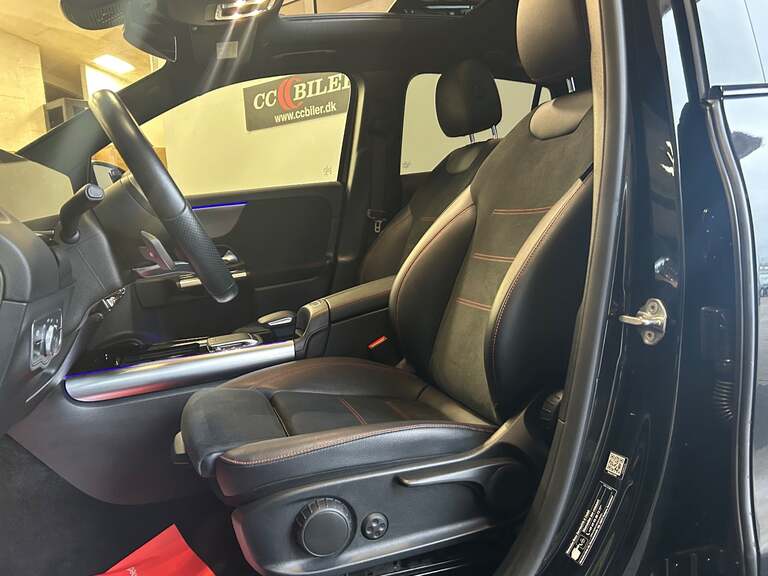 Mercedes EQA250