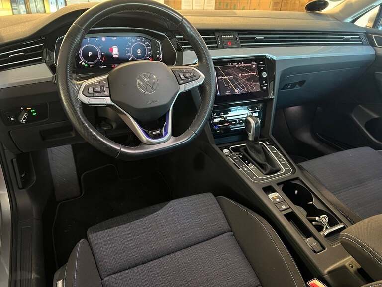 VW Passat