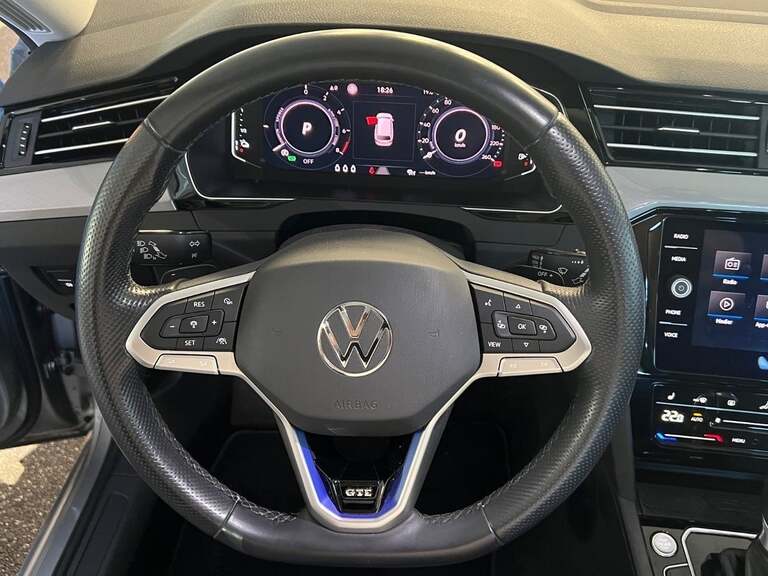 VW Passat