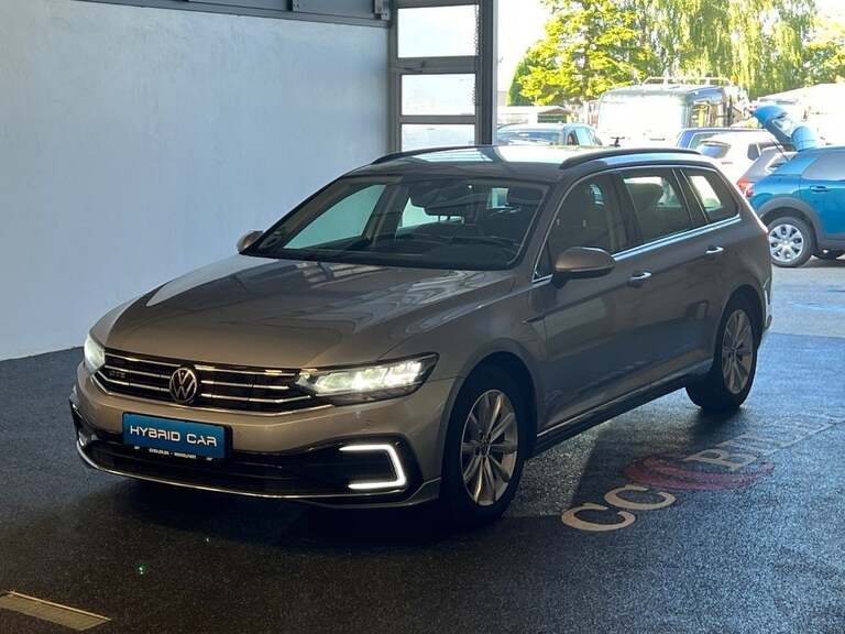 VW Passat