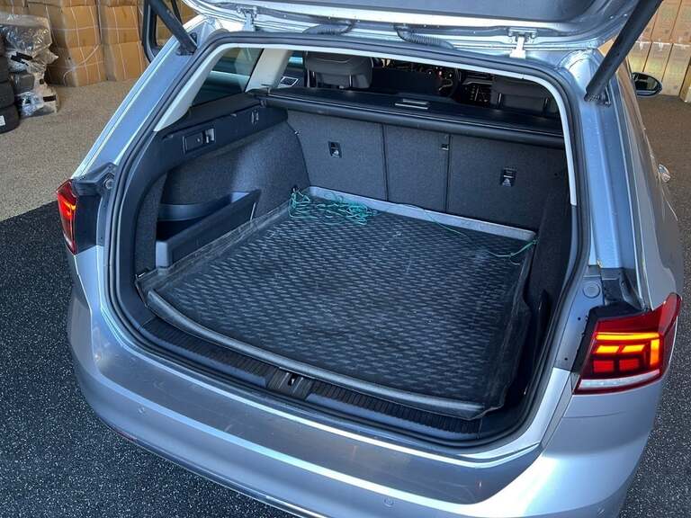 VW Passat
