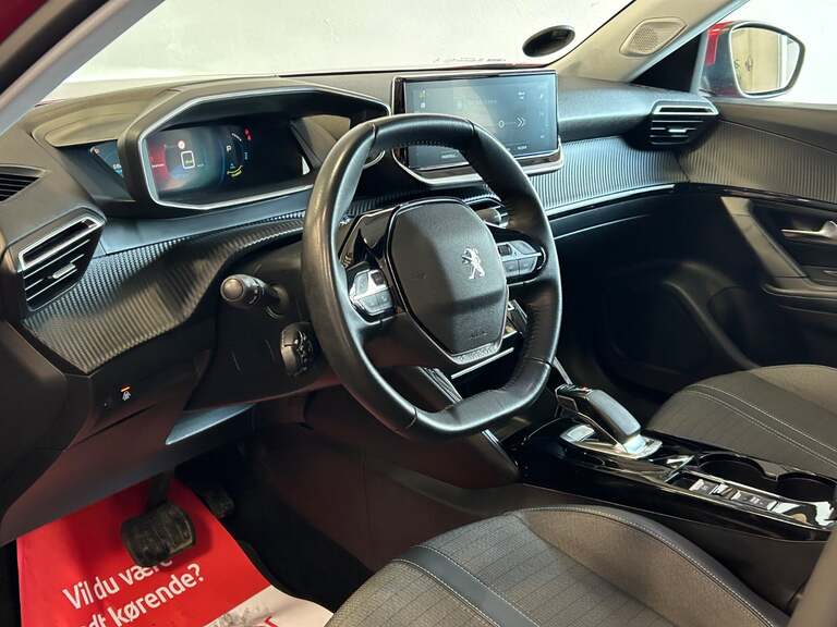 Peugeot e-2008