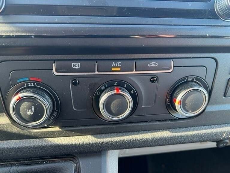 VW Transporter