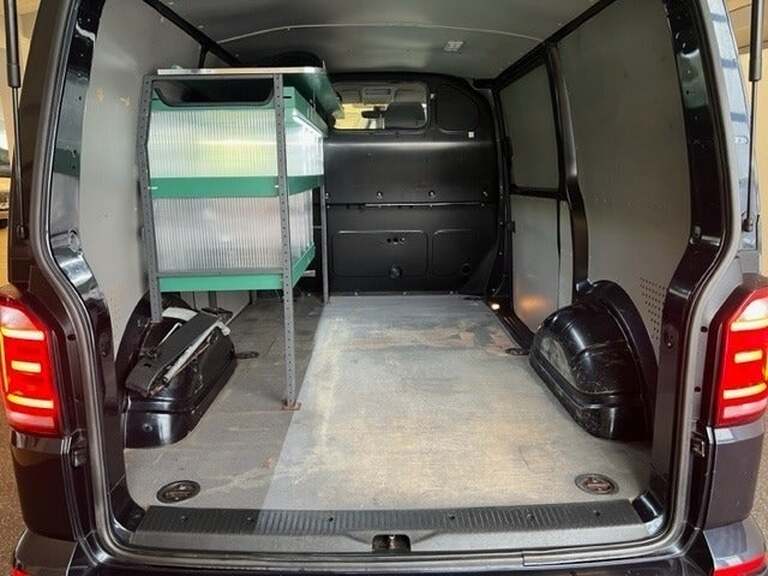 VW Transporter