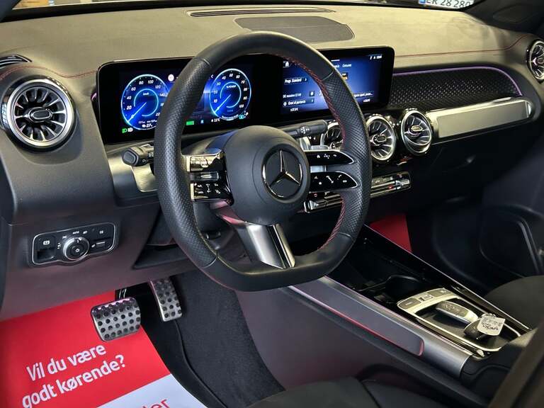 Mercedes EQB250+