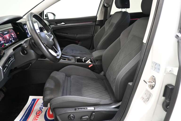 VW Golf VIII