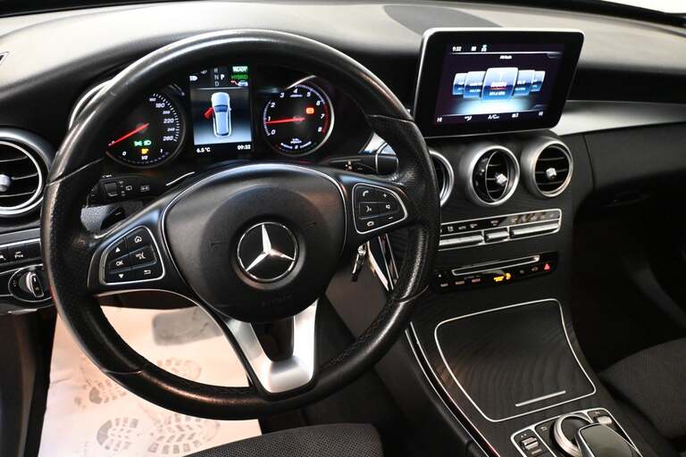 Mercedes C350 e