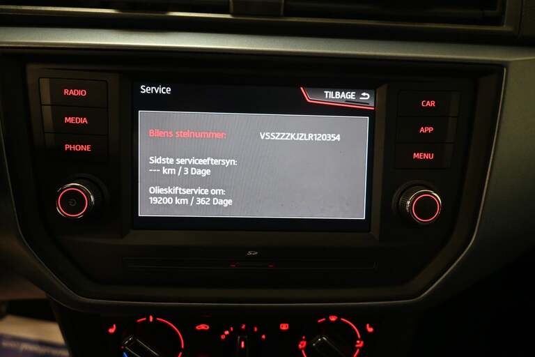 Seat Arona