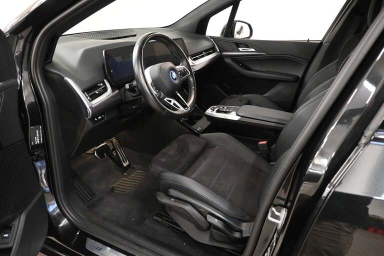 BMW 225e