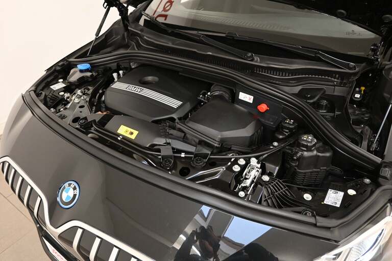 BMW 225e