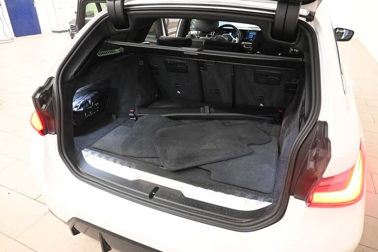 BMW 320e
